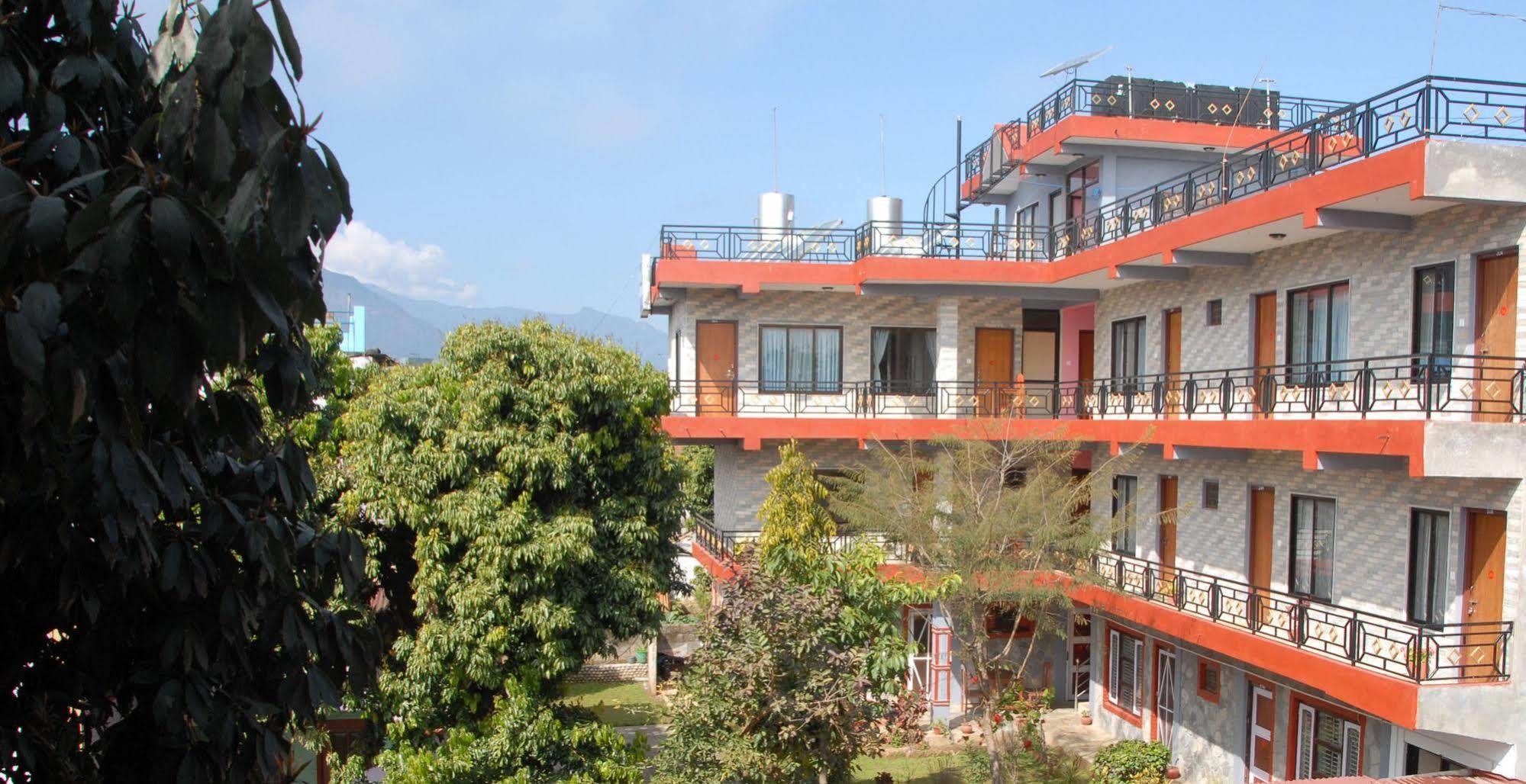 Hotel Glory Garden Pokhara Eksteriør bilde