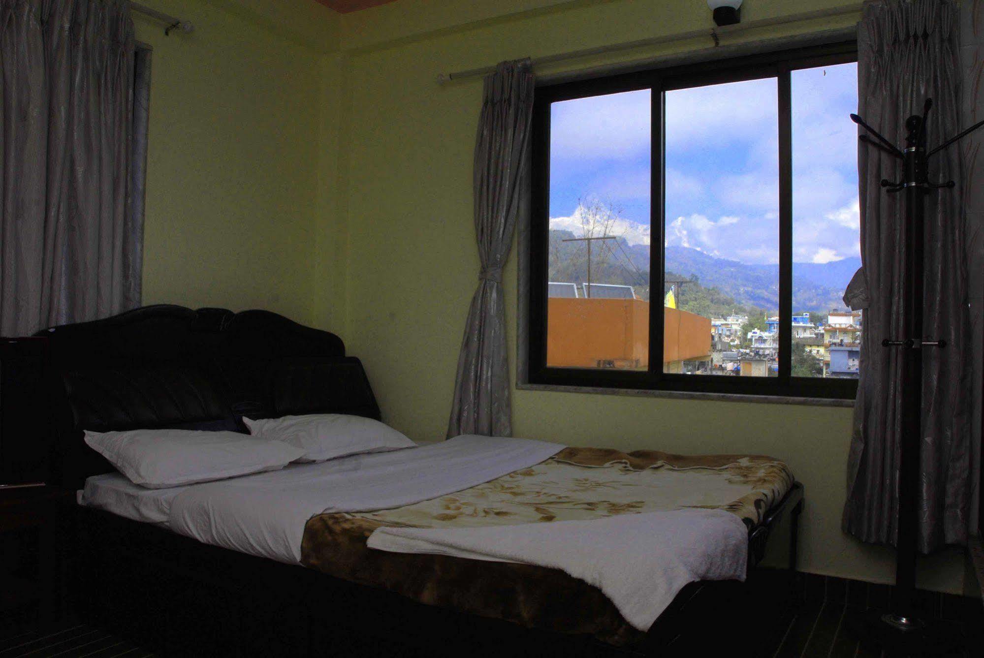 Hotel Glory Garden Pokhara Eksteriør bilde